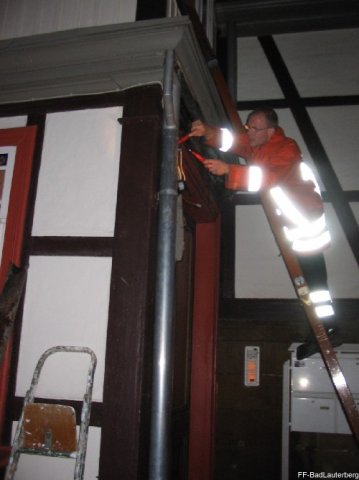 2009_08_09 Endstehungsbrand Erikastrasse 2 008